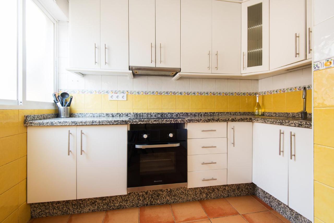 The 1St Corner Central Apartments Malaga Exterior photo
